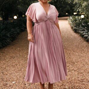 NWT Petal & Pup Nova Flutter Sleeve Dress In Dusty Rose Large